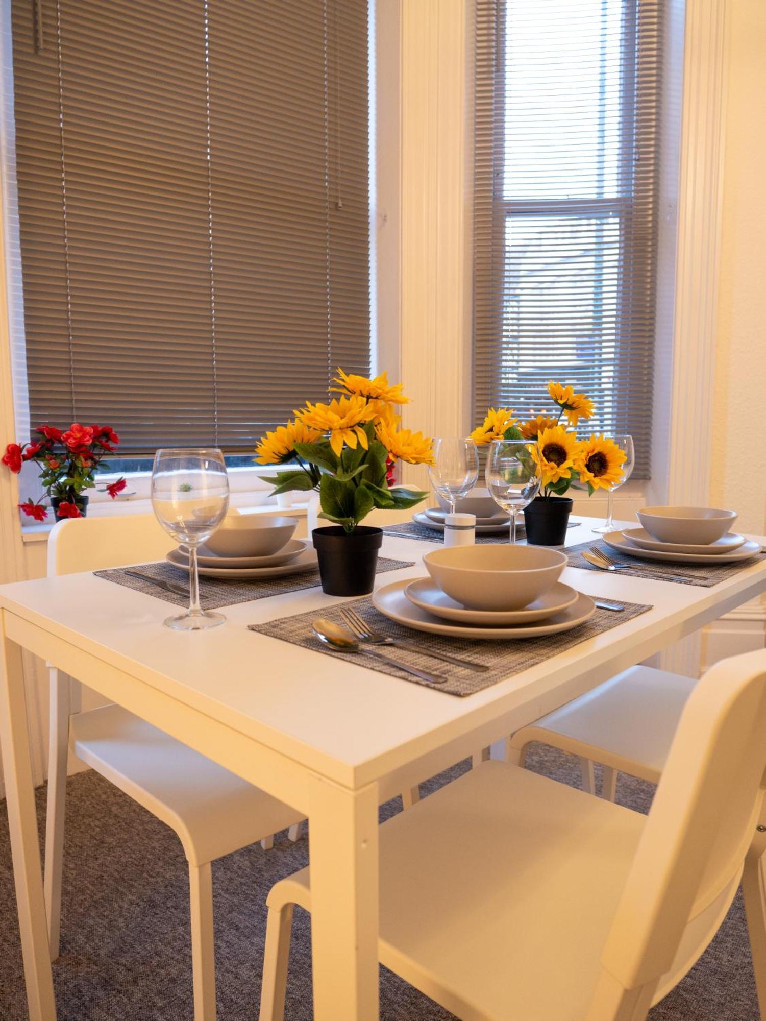 Luxury,Location And Convenience Apartment Bournemouth Ngoại thất bức ảnh